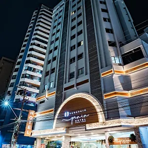 camboriu-praia-hotel.santa-catarina-brasil.com/